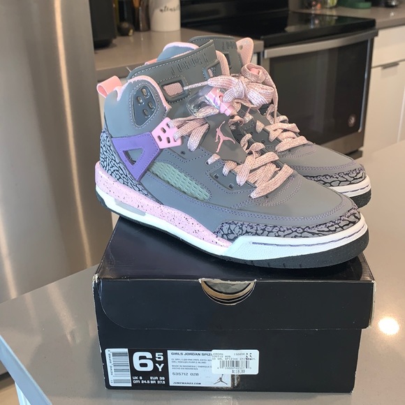 Jordan Shoes - Jordan Spizike Purple Earth Size 6.5Y WOMENS 8. Vintage in PRESTINE CONDITION
